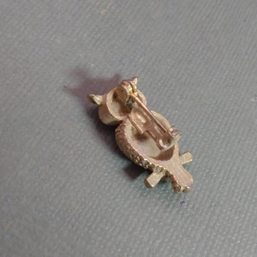 Little Owl rhinestone Brooch
